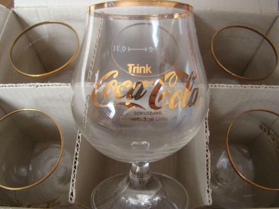 6 original verpackte Coca Cola Schwenkgläser mit Goldschrift, 0,3 in Gießen