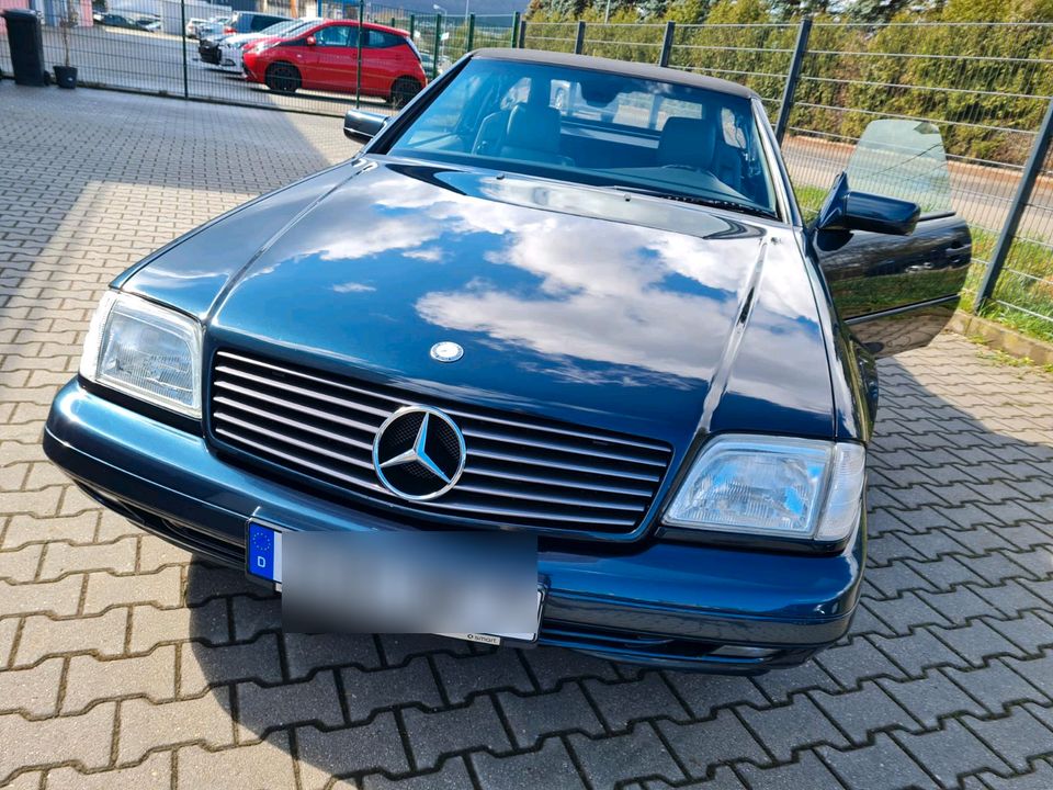 Mercedes SL in Kelheim