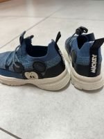 Zara Mickey Mouse Schuhe  Größe  25 Nordrhein-Westfalen - Olpe Vorschau