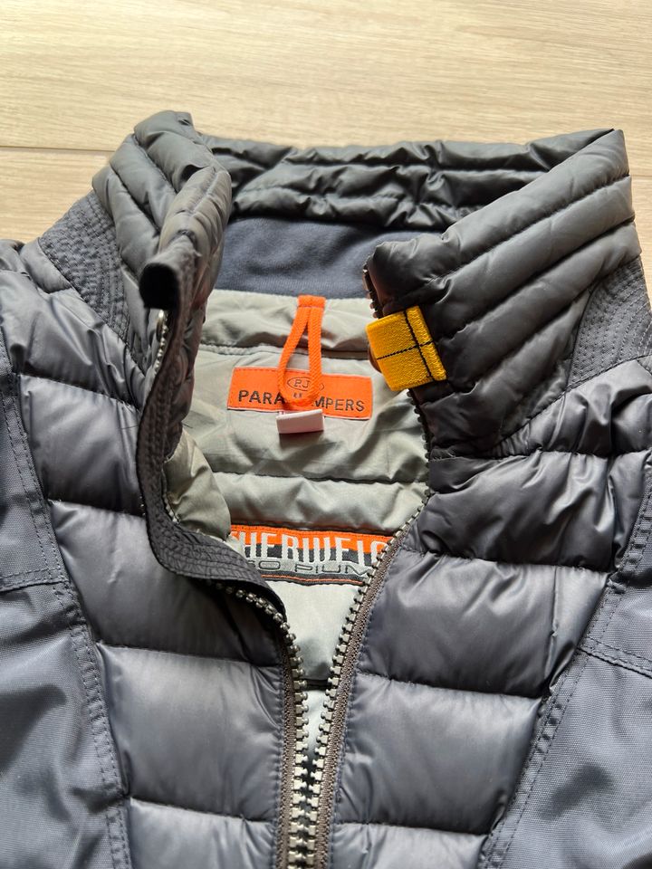 Parajumpers Daunenjacke Grau 3XL in Bötersen