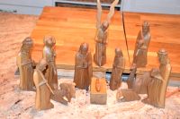 Weihnachtskrippe 14 Krippenfiguren Holz handgeschnitzt Krippe Hessen - Heppenheim (Bergstraße) Vorschau