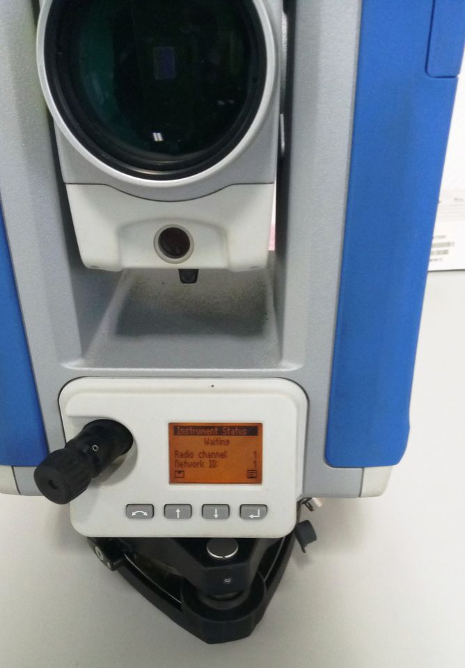 Trimble Robotik Tachymeter Spectra Precision Focus 30 3 " 2.4GHz in Rethemer