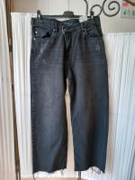 Culotte jeans aus Takko gr 38 grauschwarz Nordrhein-Westfalen - Barntrup Vorschau