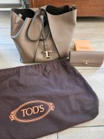 Tod's mittelgroßer Shopper T Timeless und passendes Portemonnaie Frankfurt am Main - Sachsenhausen Vorschau