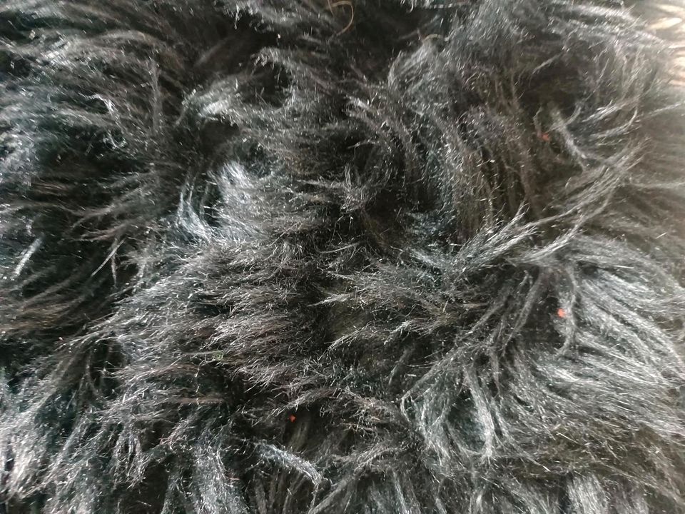 Teppich schwarz Fell rund 135cm in Achim