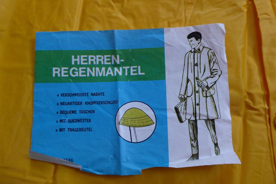 Regenmantel Ostfriesennerz/ Hut u. Tasche Gr.48 Vintage gelb NEU in Hof (Saale)