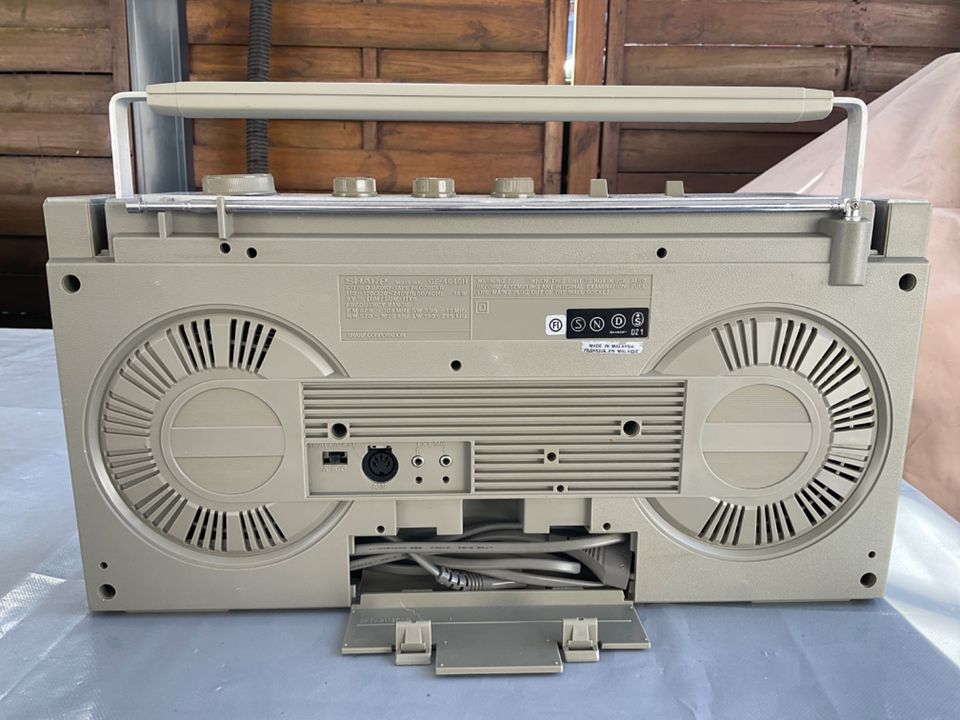 Sharp GF 4646 Ghettoblaster Radio Kassetten in Embsen