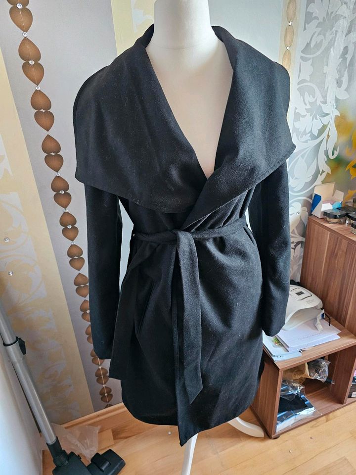 Damen Mantel von Only schwarz gr.XL in Konz