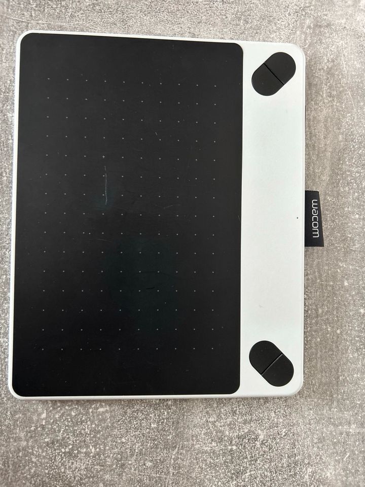 Schreibpad/Zeichenpad/Touchpad mit Stift zum Schreiben, Wacom in Nümbrecht