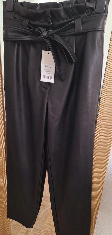 Hose, Lederhose, NA-KD, neu, Gr.36 in Hamburg