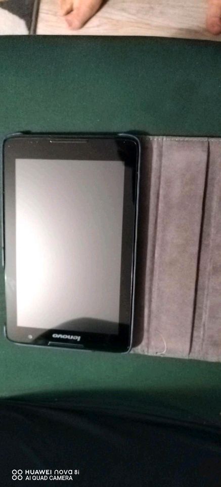 Lenovo A5500 H Tablet 16 GB ohne Ladegerät!! in Berlin