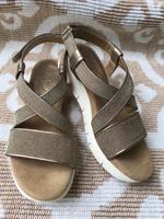 Unisa Sandalen Köln - Zollstock Vorschau