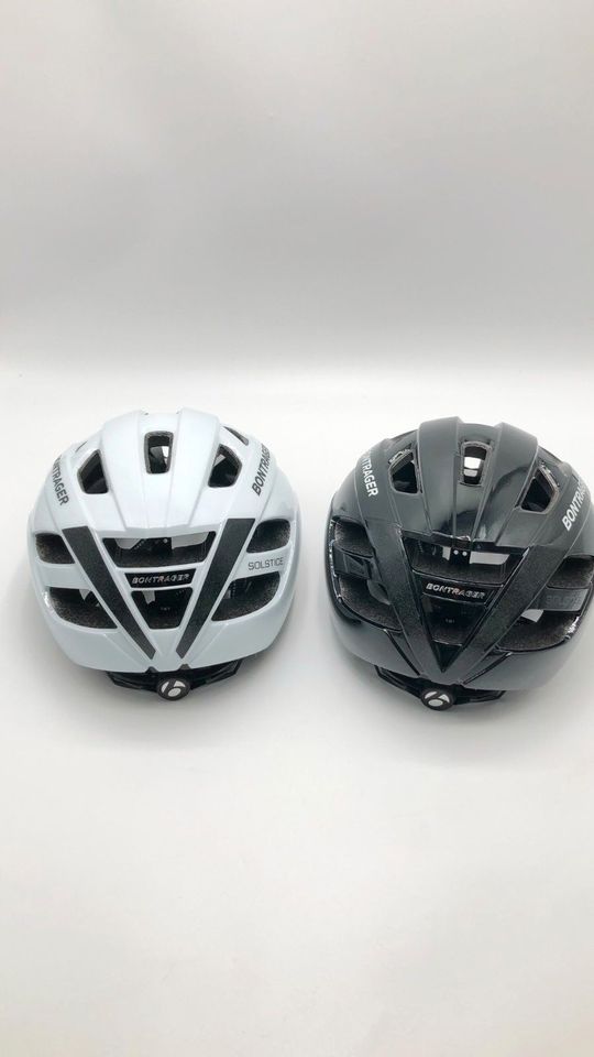 295g Bontrager Solstice Helm Fahrradhelm Gr. M/L = 55-61cm in Köln