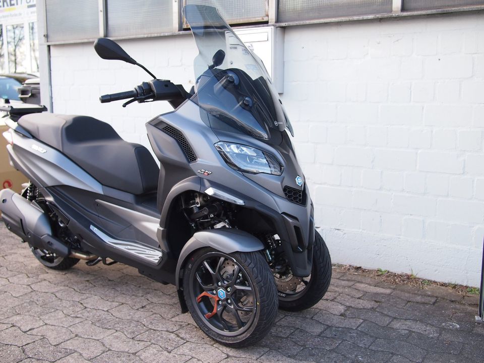 Piaggio NEW MP3 400 / 400 Sport in Hannover