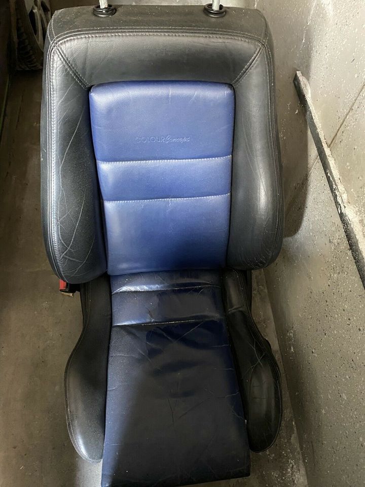 Lederaussattung Recaro Colour Concept Blau Schwarz Golf 4 Cabrio in Hochstätten