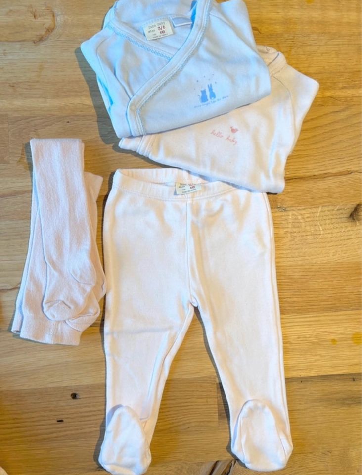 Zara baby mädchen set | Wickelbodys Gr.68 | Hose | Strumpfhose in Freiburg im Breisgau