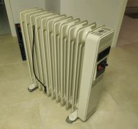 Ölradiator Stromheizung 2000W Wandsbek - Hamburg Sasel Vorschau