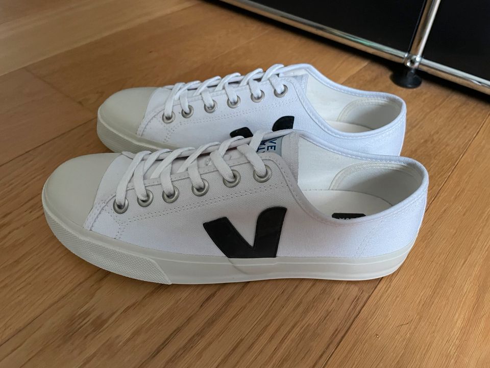 Neue Veja Canvas Sneaker Gr.42 in Köln