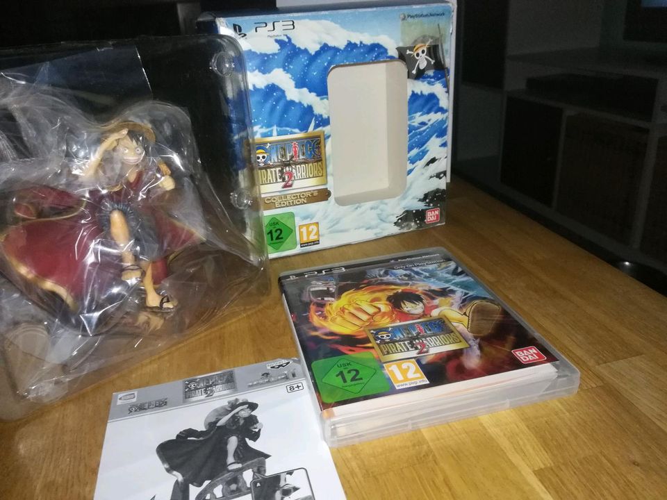 One Piece Pirate Warriors 2 Collectors Edition Neuwertig PS3 in Leipzig