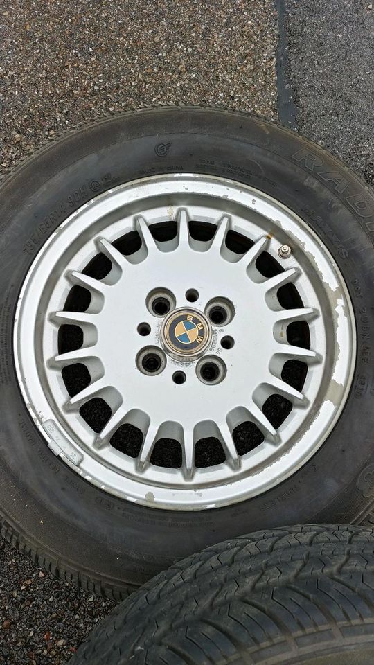 BMW E30 Sommerräder 195/65R14 90H in Unterschleißheim