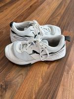 Puma Varion Hallen Turnschuhe Sneacker Schuhe Sportschuhe Gr. 36 Baden-Württemberg - Niefern-Öschelbronn Vorschau