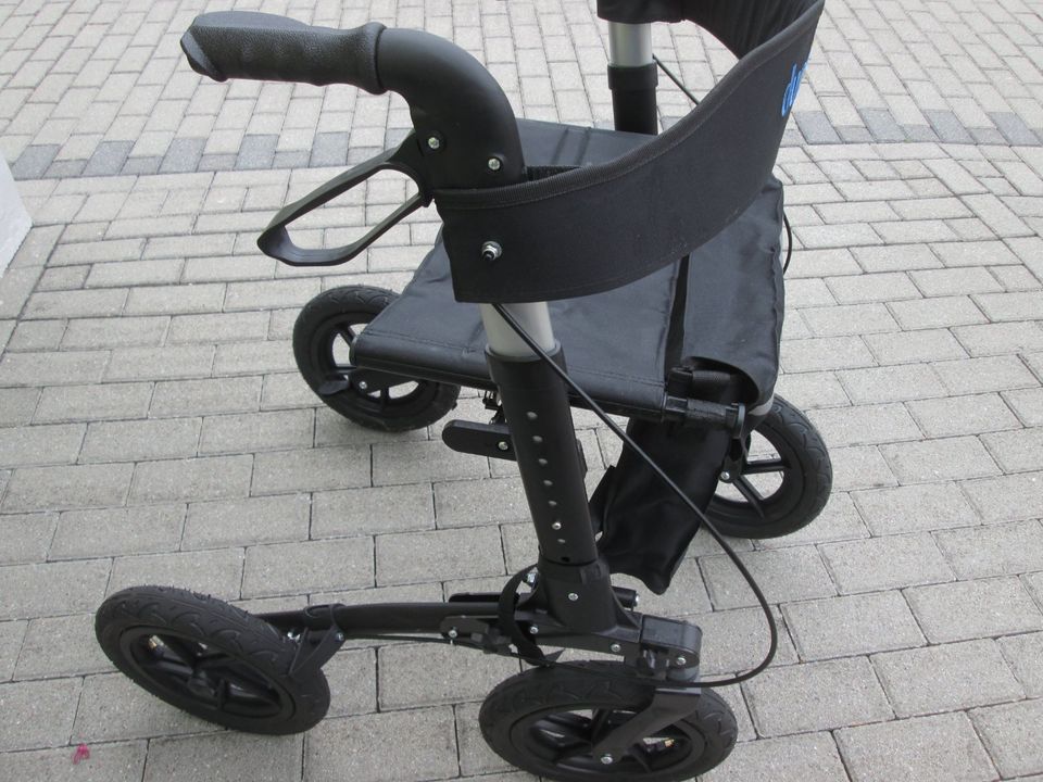 Rollator Dunmed Outdoor Rollator wie neu! in Jessen (Elster)