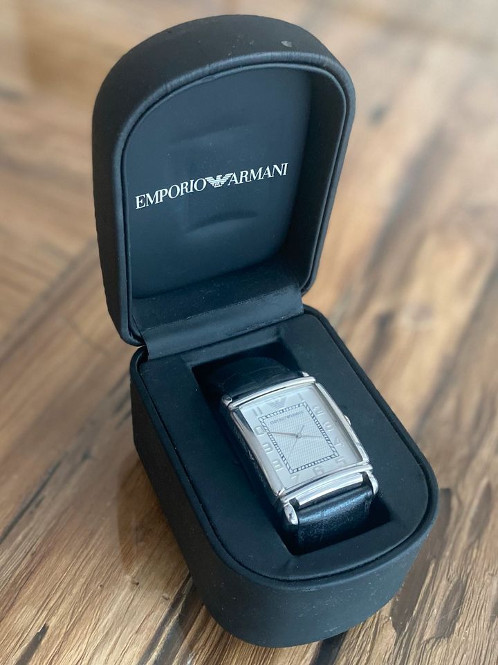 EMPORIO ARMANI QUARTZ ANALOG AR-0432  Herren Armbanduhr in Brandenburg an der Havel