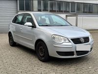 Volkswagen VW Polo 1.2 Benzin Nordrhein-Westfalen - Remscheid Vorschau