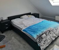 Bett Ehebett 180x200 mit Matratze und Lattenrost und Nachttischen Berlin - Spandau Vorschau
