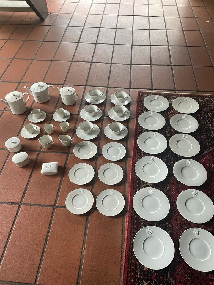 KPM Porzellan Kaffee,Tee, Espresso Tassen, 46 Teile in Ebensfeld