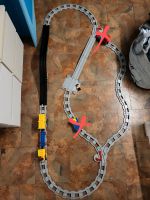 Duplo Eisenbahn _ Lok, viele Schienen, Brücken, Anhänger, Figur Nordrhein-Westfalen - Troisdorf Vorschau