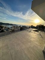 Haus in Bar mit Blick auf das Meer und die Stadt Berlin - Zehlendorf Vorschau