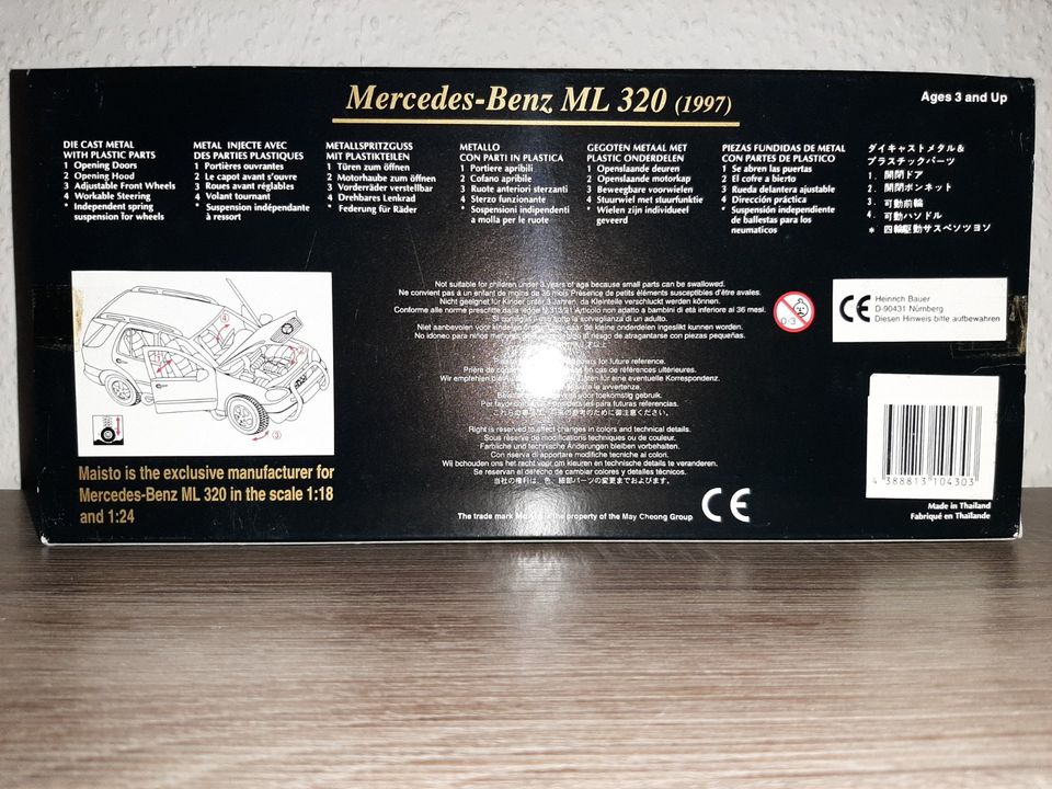 Maisto Diecast Modell Mercedes Benz ML 320 dunkelblau 1:18 SE in Klein Offenseth-Sparrieshoop