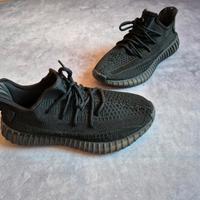 adidas Yeezy Boost 350 V2 Black Gr. 40 Sachsen-Anhalt - Samswegen Vorschau