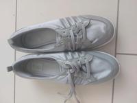 Schnürschuhe Adidas Gr.40 Nordrhein-Westfalen - Senden Vorschau