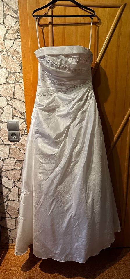 Brautkleid/ Hochzeitskleid weiß A-Linie Größe 38 in Witzhave