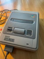 Super Nintendo + 1 Controller München - Moosach Vorschau