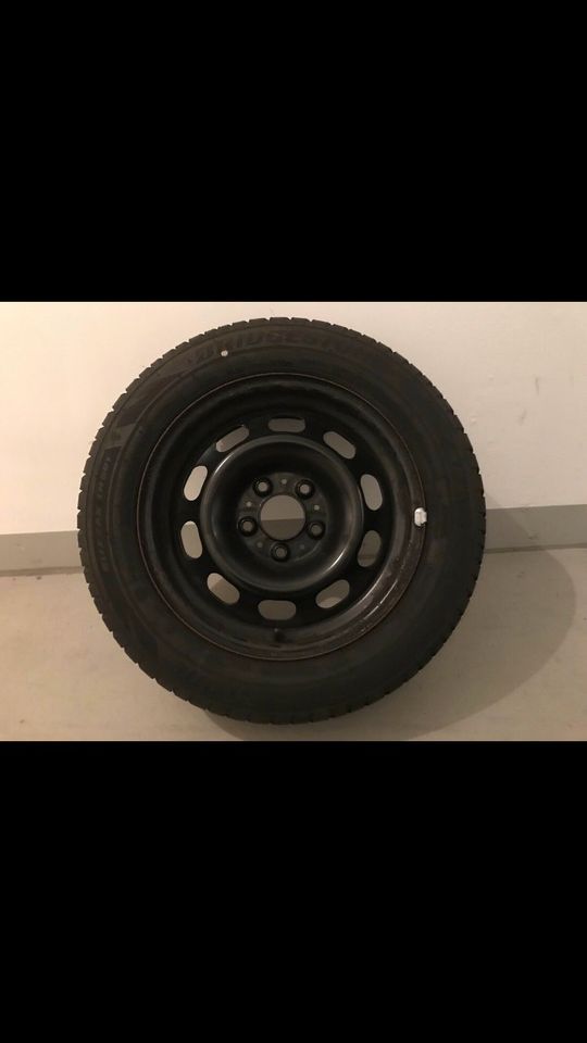 Bridgestone Blizzak  4 x Winterräder 205/60 R 16 RFT in Bad Schwalbach