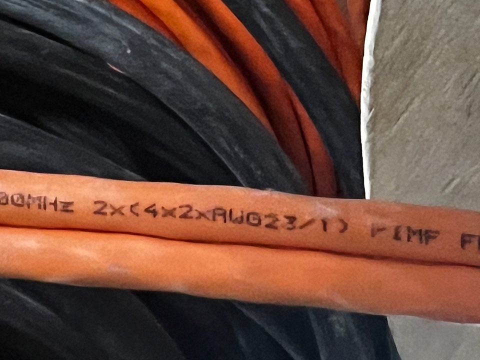 25m Ethernet Kabel CAT 7 Duplex orange Doppelkabel in Berlin
