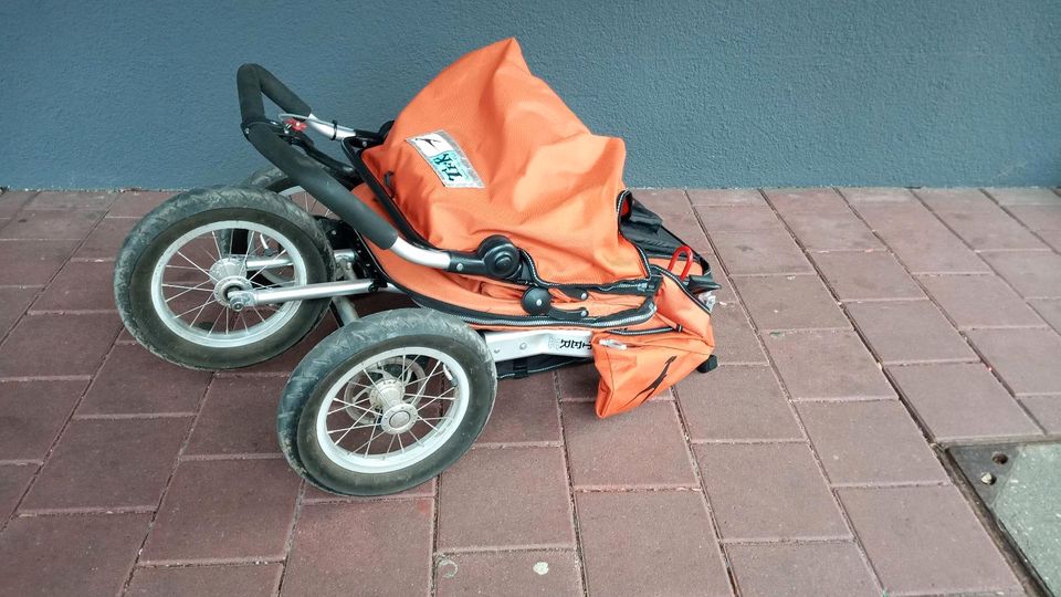 TFK Joggster Jogging Kinderwagen in Düsseldorf