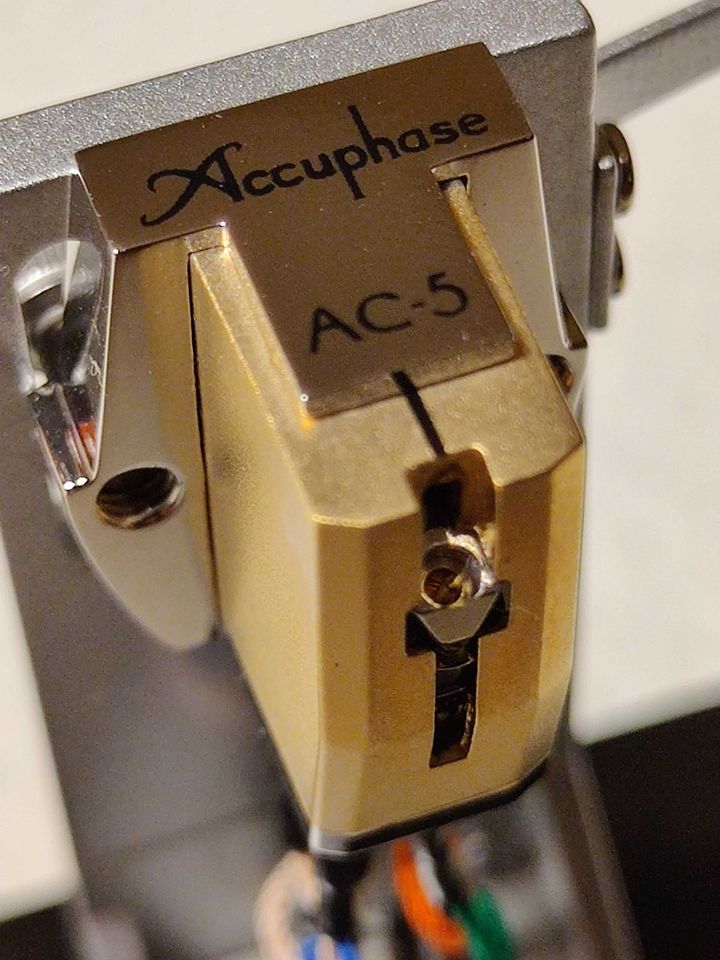 ACCUPHASE AC-5 State of the Art MC-System aus 1. Hand in Bremen