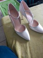 Brautschuhe Satin in ivory Gr.41 Nordrhein-Westfalen - Meerbusch Vorschau