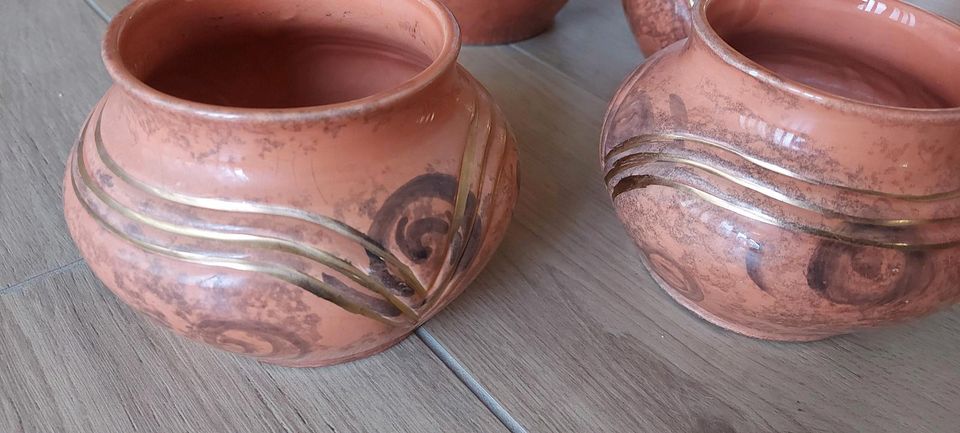 Keramik Übertöpfe 5 Stück in Taunusstein