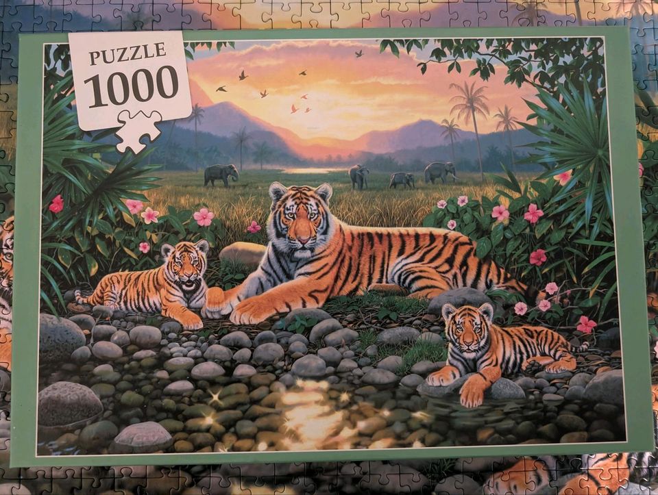 Puzzle 1000 Teile, wie neu, Tiger, vollständig in Schonungen