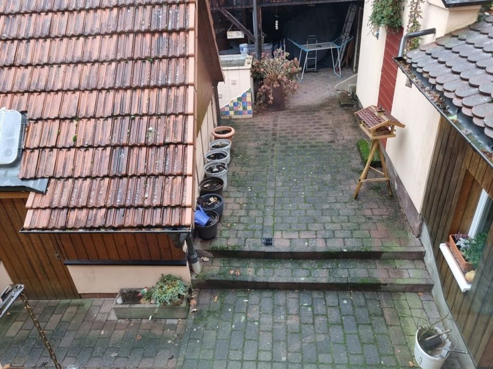 Gemütliches EFH am Waldrand mit Blick ins Tal - hier kann man gleich einziehen in Höchst im Odenwald