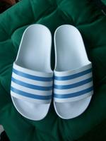 Adidas Adiletten Weiß/Blau Gr. 36 Schlappen München - Trudering-Riem Vorschau