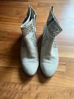Gerry Weber Josef Seibel Leder Sommer Stiefeletten Größe 39 Niedersachsen - Stuhr Vorschau