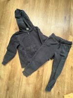 Jogginganzug schwarz, H&M, 110/116 Nordrhein-Westfalen - Langenfeld Vorschau