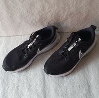 Nike Sneakers Air Zoom Arcadia schwarz, Grösse 39 Niedersachsen - Stuhr Vorschau