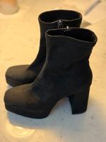 Plateau Stiefel schwarz 38 München - Maxvorstadt Vorschau
